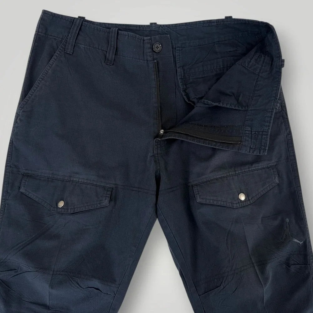 Jordan Mens Ripstop Cargo Jogger Pants 704800-010 Size 36x31 Dark Navy Blue